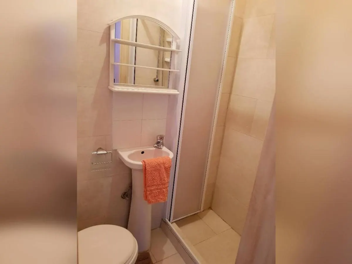 Charming Apartment-Wifi-Sleeps 5 Marsaskala 0*,  Malta