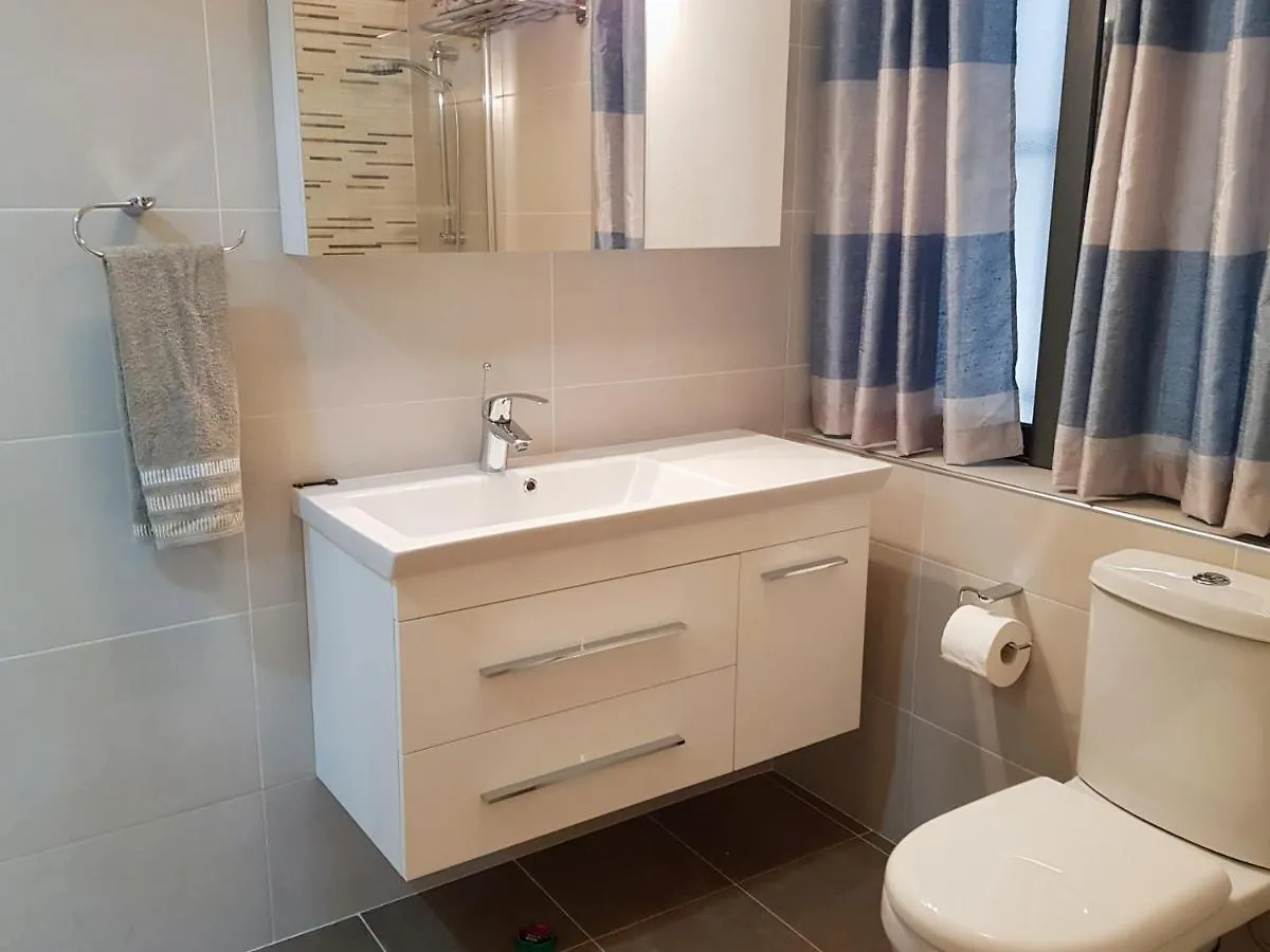 Apartment Charming Apartment-Wifi-Sleeps 5 Marsaskala