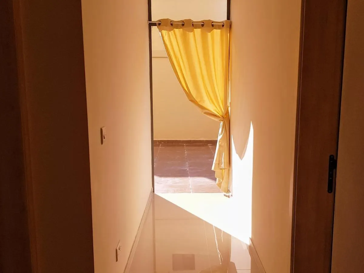 Charming Apartment-Wifi-Sleeps 5 马尔萨斯卡拉